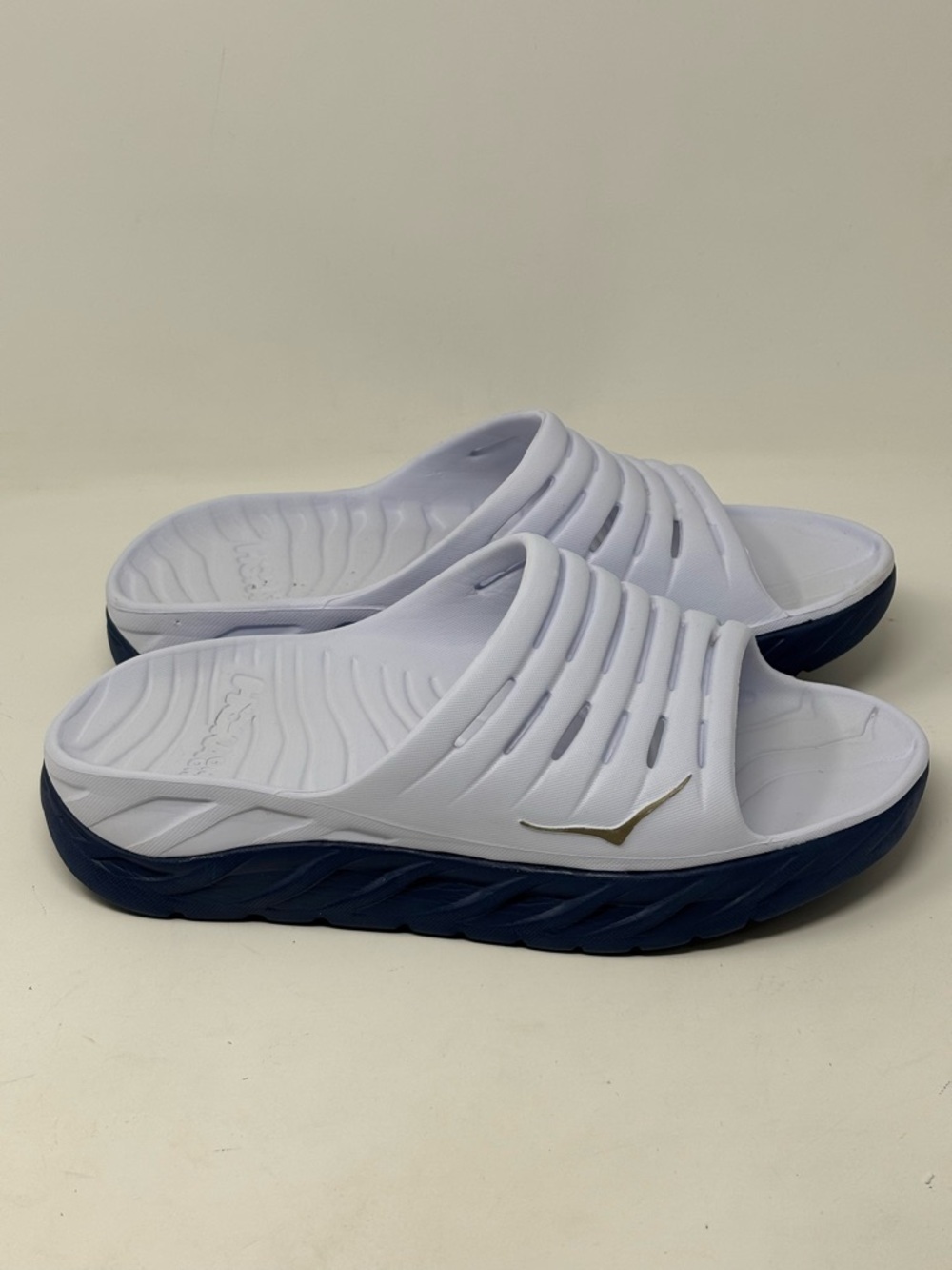 HOKA Ora Recovery Slides Sandals Men’s Size 10 White - Picture 7 of 13